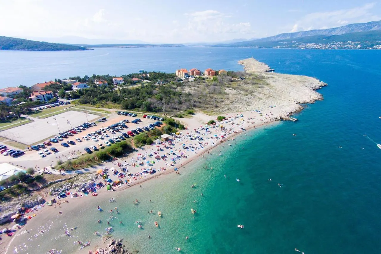 Apartments For Families With Children Silo, Krk - 18685 Silo (Krk)