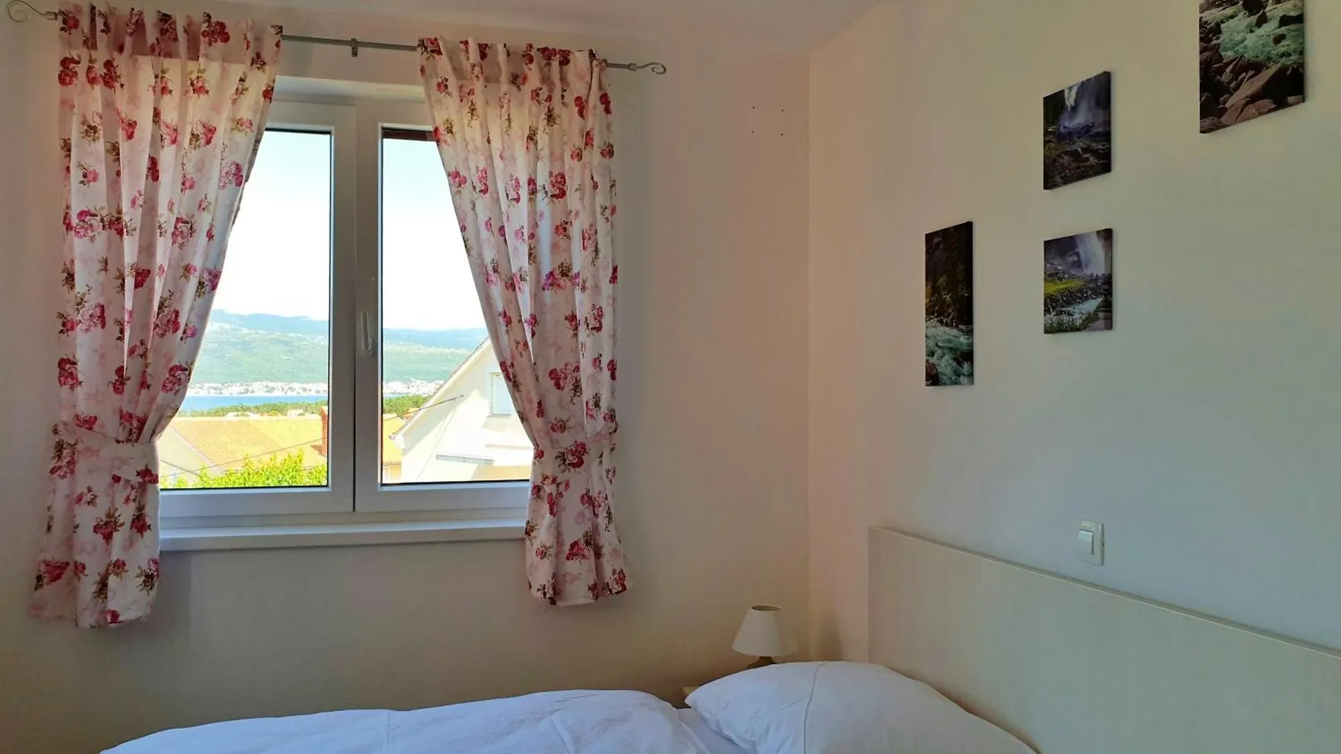 Apartments For Families With Children Silo, Krk - 18685 Croatia