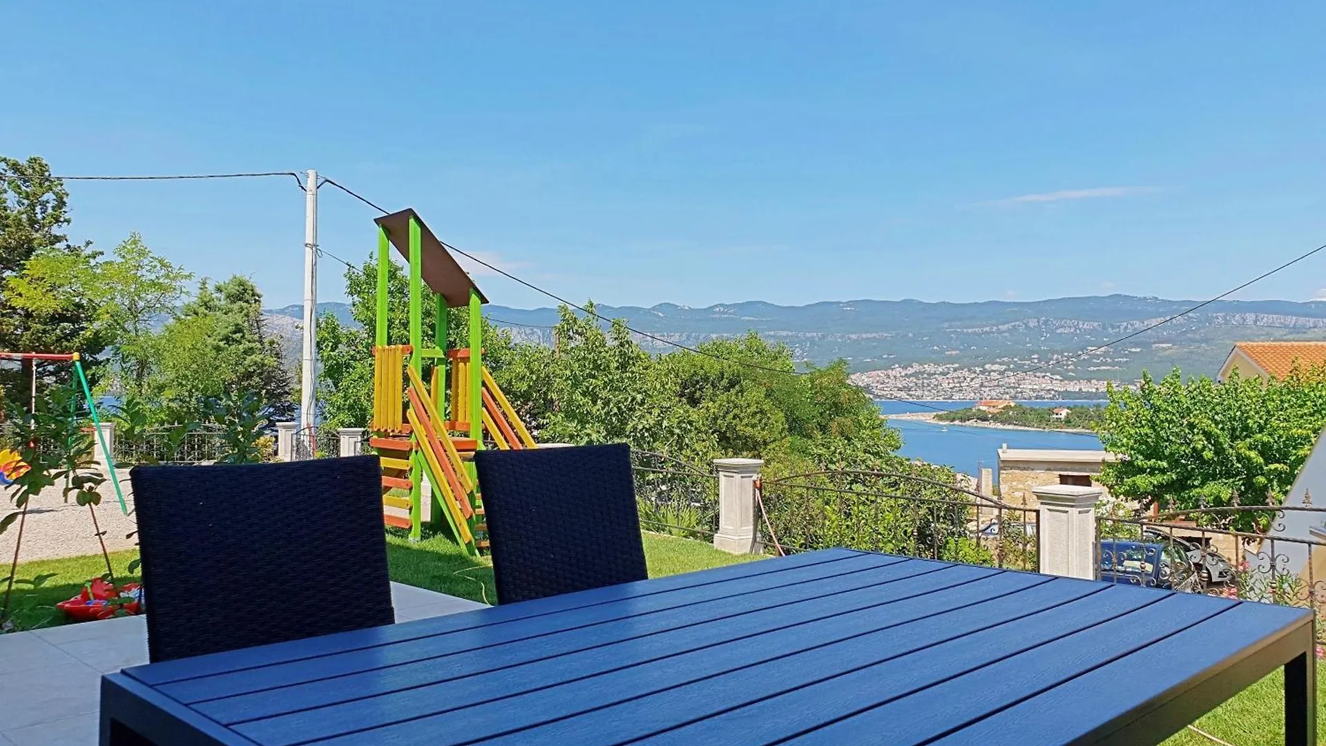 Apartments For Families With Children Silo, Krk - 18685 Croatia